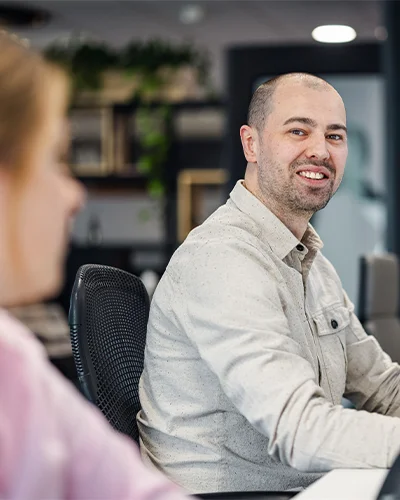 Medewerkers van Flexhub leggen uit wat de Wtta betekent voor uitzendbureaus